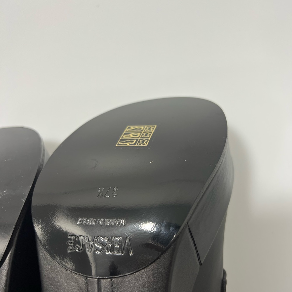 Versace Medusa-Head Leather Loafers Heels Black Women’s EU 37.5/US 7.5 - Picture 7 of 8